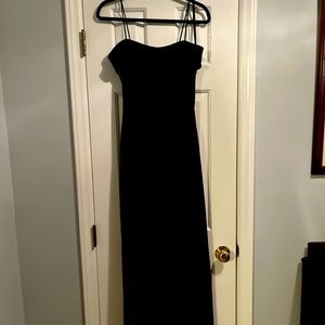 Simple Classic Floor Length Black Gown